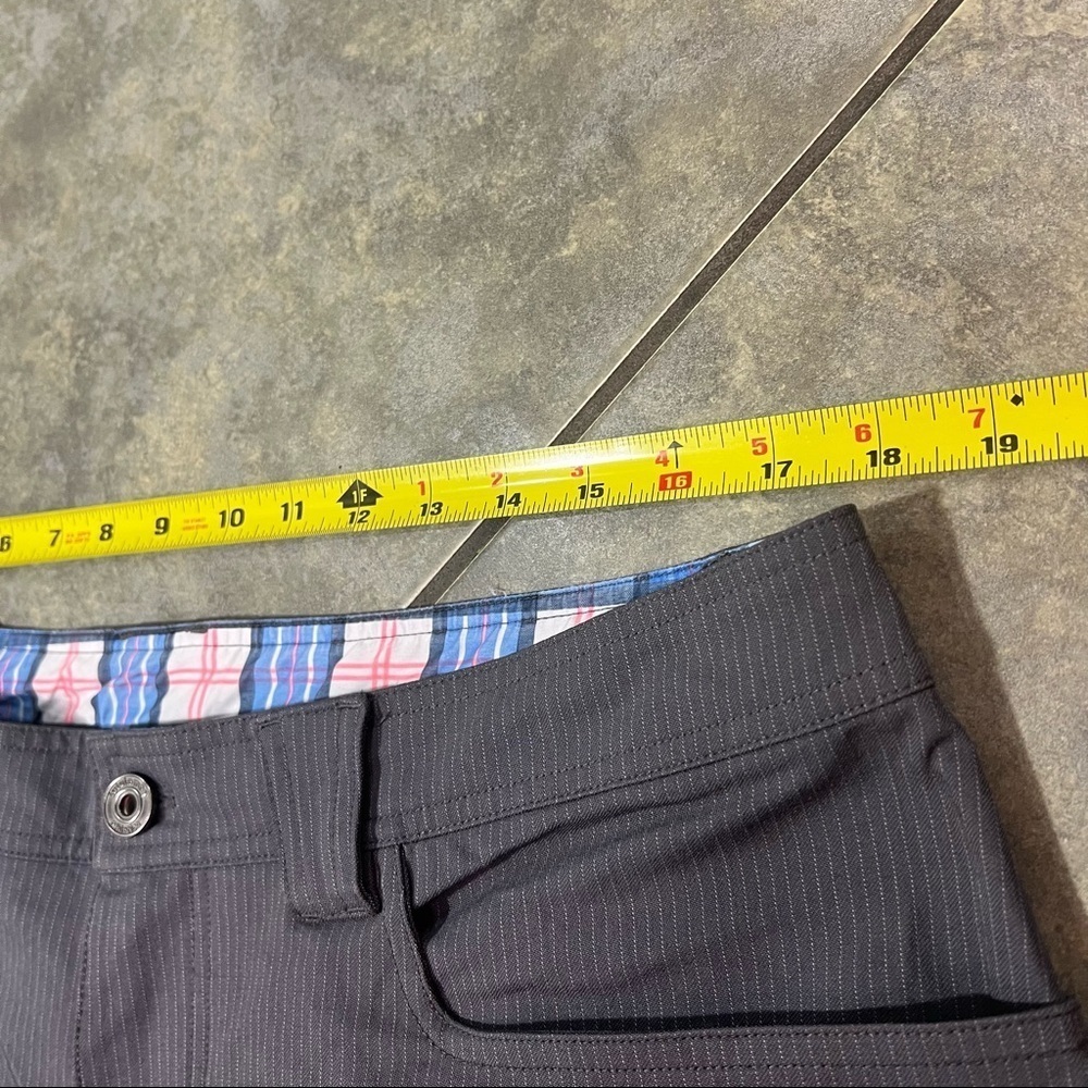 Lululemon Athletica Cadence Men 38 Gray Performance Shorts Stretch Pockets - Picture 6 of 9